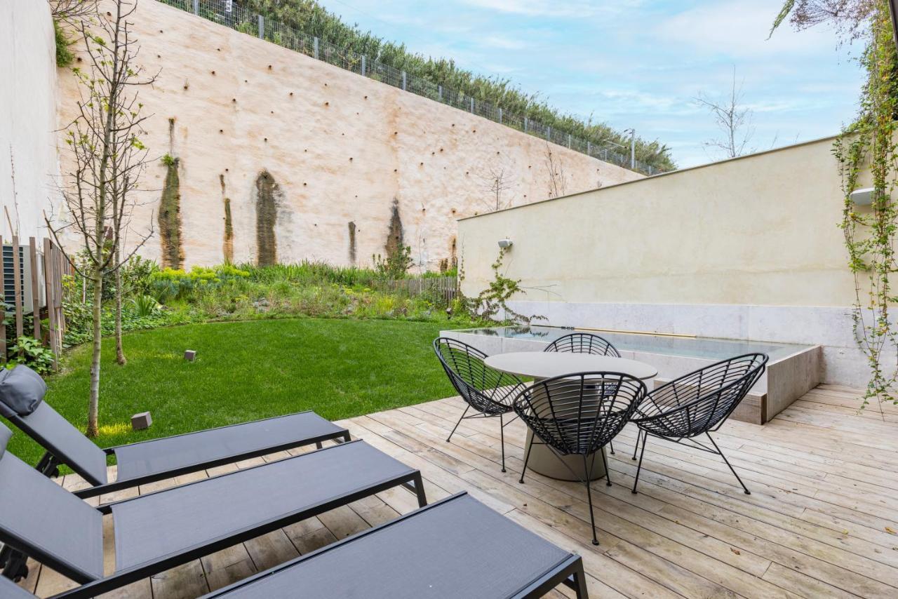 Hidden Pearl W/ Patio & Pool By Lovelystay ลิสบอน ภายนอก รูปภาพ